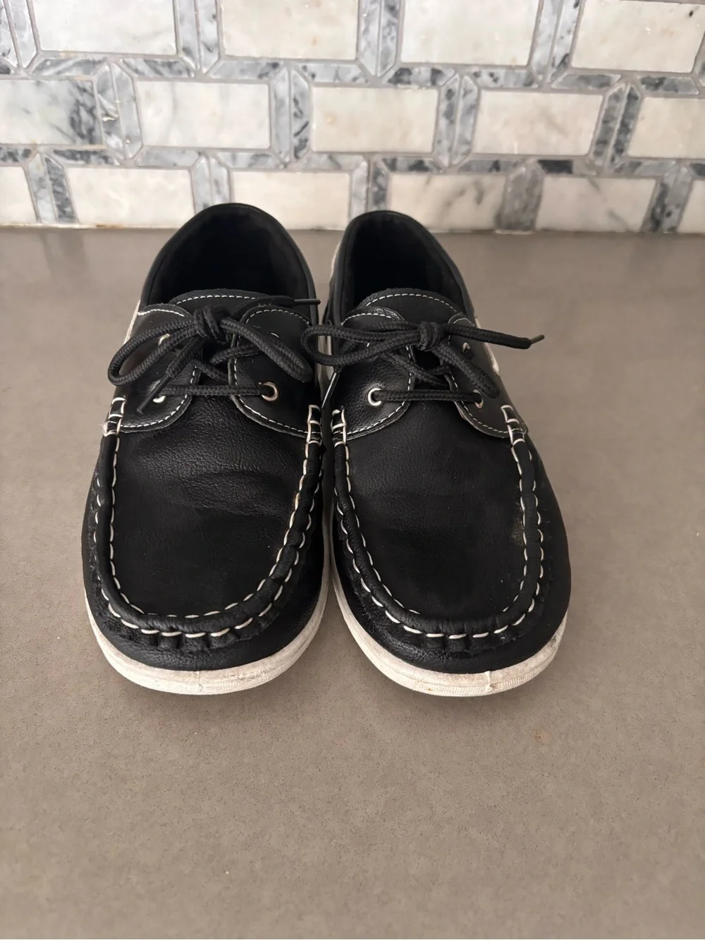 Youth dress shoes